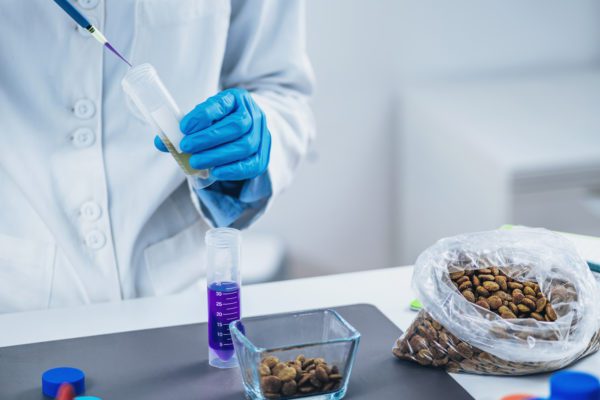 Improved DNA-analysis as tool to provide evidence-based transparency in the pet food industry pet food lab