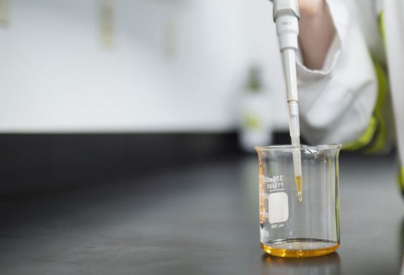 Laboratory analysis identifies undeclared oils in salmon oil for dogs Bioriginal audit 3